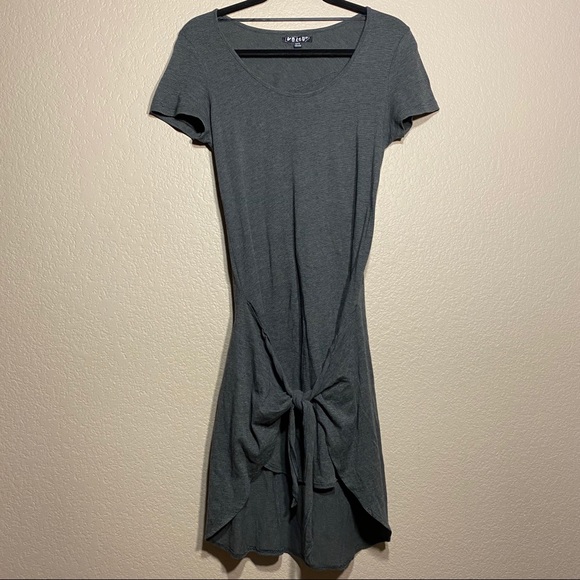Volcom Dresses & Skirts - VOLCOM DRESS